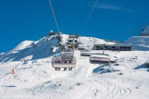 Read more about the article Luxury Travel Experience in St. Moritz with Blacklux®