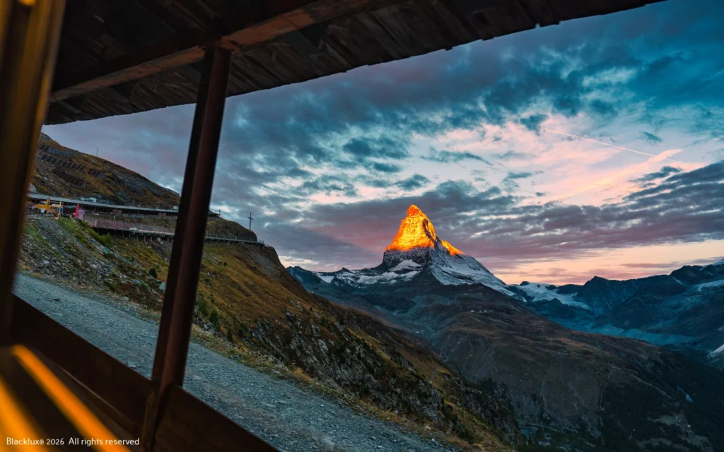 Geneva Airport Zermatt transfer: stunning sunset view of the Matterhorn for Blacklux clients.